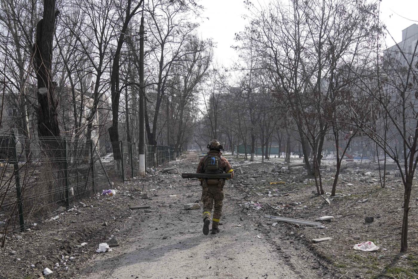 Ucraina: forze russe entrano a Severodonetsk, ucciso reporter francese