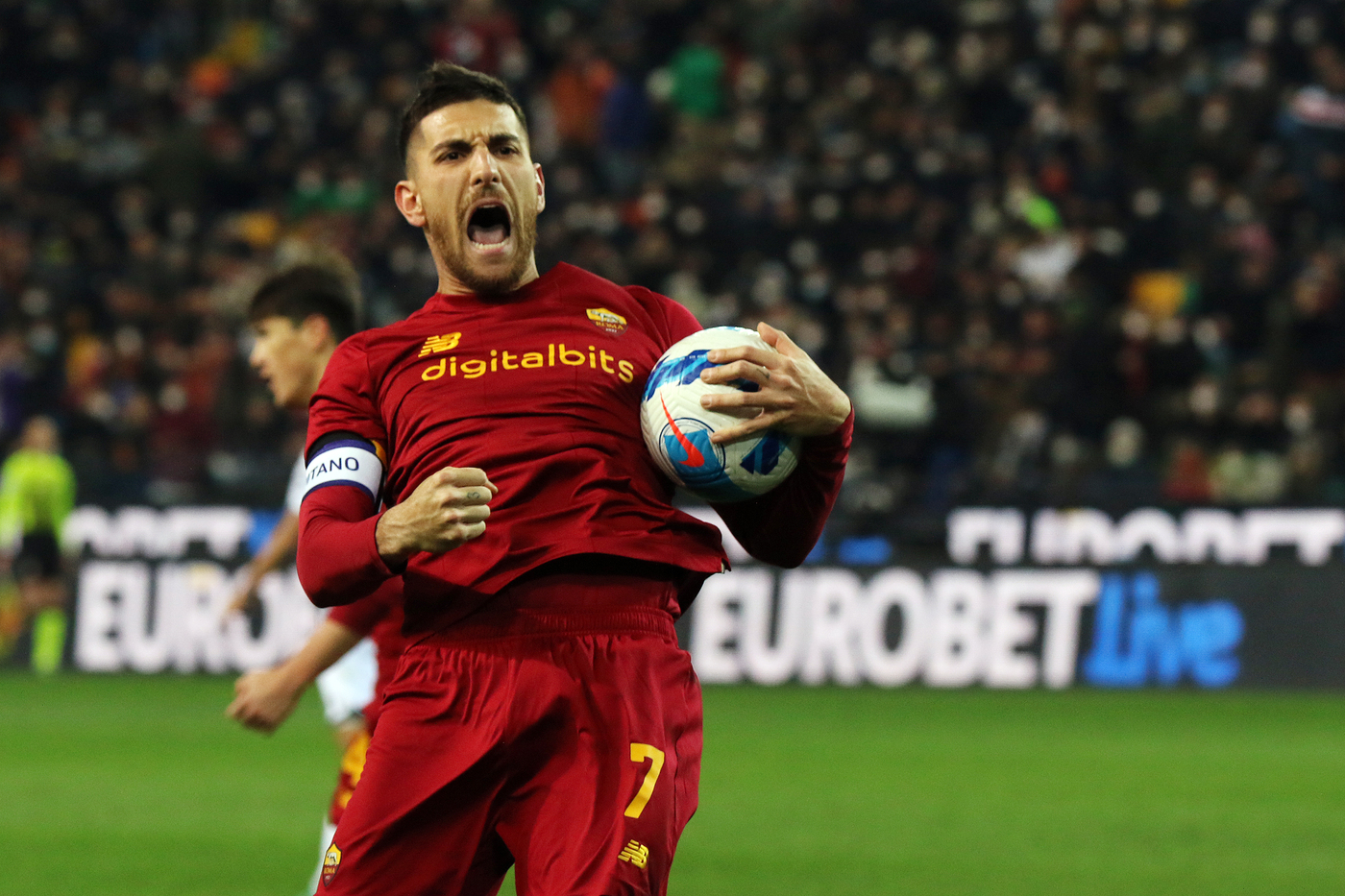 Calcio: Udinese beffata al 94′, la Roma si salva su rigore con Pellegrini