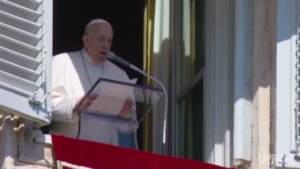 Ucraina, Papa Francesco: “In nome di Dio fermate questo massacro, inaccettabile aggressione armata”