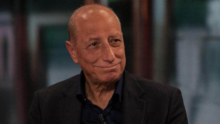 Covid, arrestato per falsi Green Pass il medico di Pippo Franco Covid, arrestato per falsi Green Pass il medico di Pippo Franco