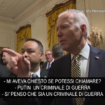 Ucraina, Biden alla cronista: “Putin è un criminale di guerra”