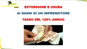Torino, estorsione e usura con tassi di interesse al 120%: arrestato consulente del lavoro