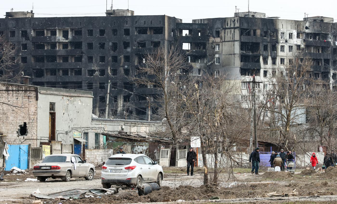 Conflitto in Ucraina: a Mariupol si combatte in centro. Xi e Biden: “La guerra non è in interesse di nessuno”