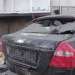 Bombardamenti a Donetsk nella zona controllata dai ribelli filorussi: corpi in strada