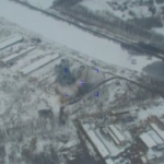 Ucraina, le immagini degli attacchi russi riprese dagli aerei