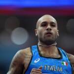 Atletica, Marcell Jacobs si ritira dai Mondiali: “Una scelta dolorosa”. Il podio dei 100 metri è tutto americano