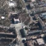 Ucraina, il teatro di Mariupol distrutto visto dal satellite