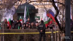 Bulgaria, proteste per la visita del segretario Usa alla difesa Austin