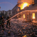 Ucraina, Zelensky a Knesset: “Russi come nazisti”. Kiev denuncia, donne stuprate