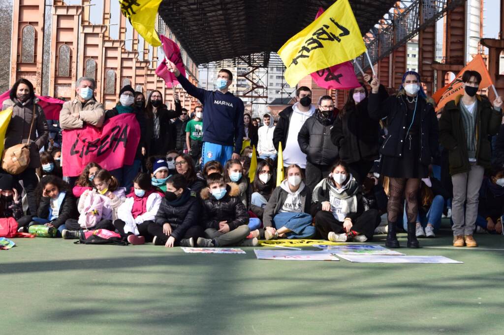Galleria foto 'A Torino centinaia di persone per la Giornata in memoria delle vittime di mafia' - foto 5
