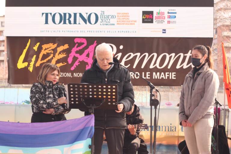 A Torino centinaia di persone per la Giornata in memoria delle vittime di mafia