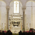 Bari, rubate le reliquie di San Nicola. Il vescovo: “Smarrito il senso pudore”