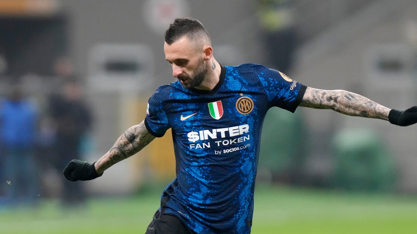Ufficiale il rinnovo Brozovic-Inter, il croato firma fino al 2026