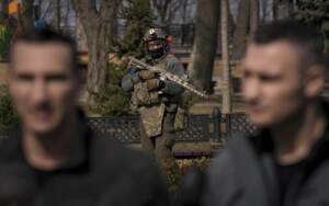 Guerra Russia-Ucraian, il sindaco di Kiev Vitali Klitschko in conferenza stampa