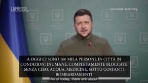 Ucraina, Zelensky: “Russi hanno catturato soccorritori convoglio umanitario Mariupol”