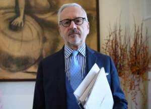 Ucraina, ospedali privati pronti a reclutare medici profughi