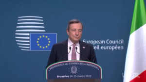 Bruxelles, Draghi: “Dagli Usa 15 miliardi di metri cubi di gas liquido all’Ue”