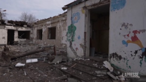 Ucraina, Mykolaiv presa di mira dagli attacchi russi: rovine e distruzione