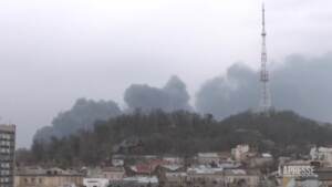 Ucraina, esplosioni a Leopoli: almeno 5 feriti