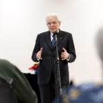 Ucraina, Mattarella: “Fermare subito la guerra, sanzioni per bloccarne la prepotenza”