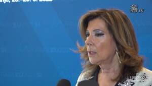 Ucraina, Casellati: “Ue parli con una voce sola per risolvere il conflitto”
