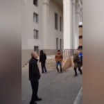 Ucraina, protesta a Kherson contro l’invasione russa