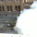 Ucraina, Mariupol: un tank russo centrato dagli ucraini