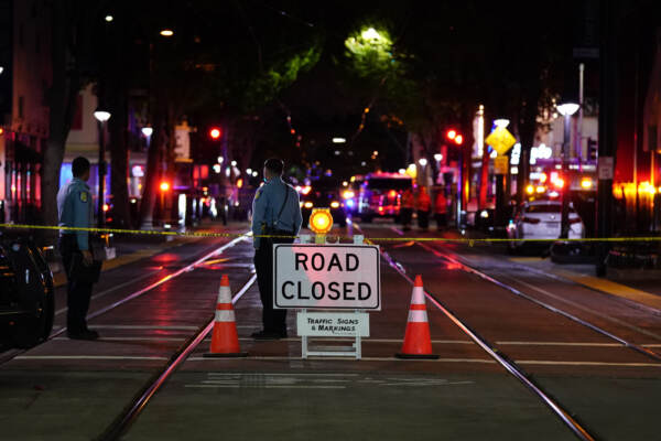 Usa, sparatoria a Sacramento