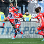 Calcio, tris Napoli all’Atalanta. Azzurri agganciano Milan per una notte