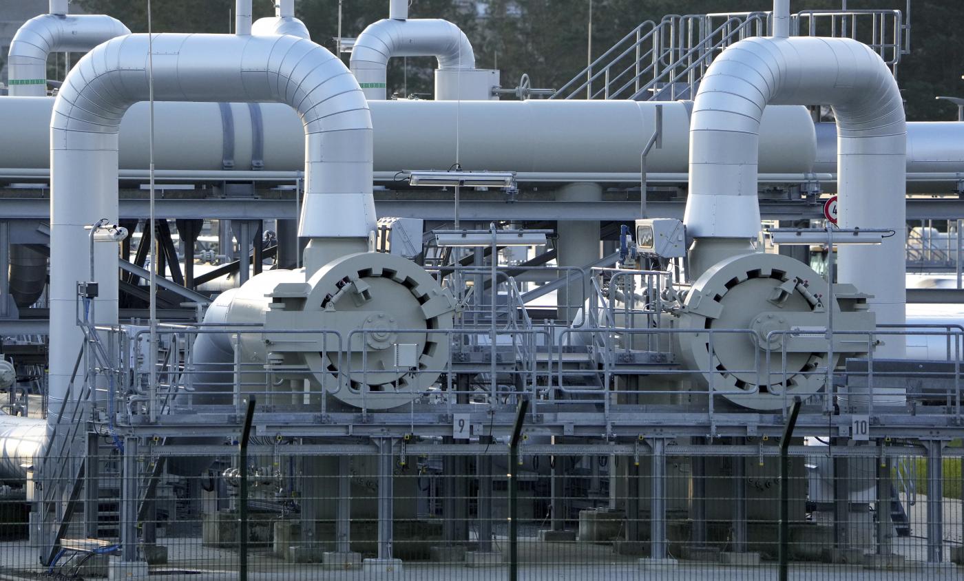 Russia, la Ue reagisce a Bucha: sì a sanzioni sull’ energia ma sul gas niente accordo Russia, la Ue reagisce a Bucha: sì a sanzioni sull’ energia ma sul gas niente accordo