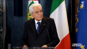 Ucraina, Mattarella: “Si recuperi ragionevolezza, esortazione costante a pace”