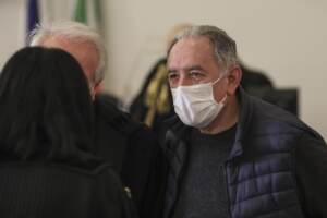 Strage di Bologna, in aula l’incontro tra Cavallini e Bellini