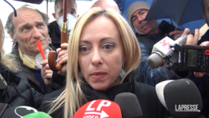 Ucraina, Meloni: “Stop gas russo per italiani sarebbe suicidio”