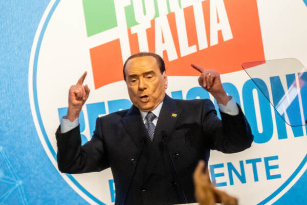 Roma, Silvio Berlusconi alla convention L’Italia del futuro di Forza Italia