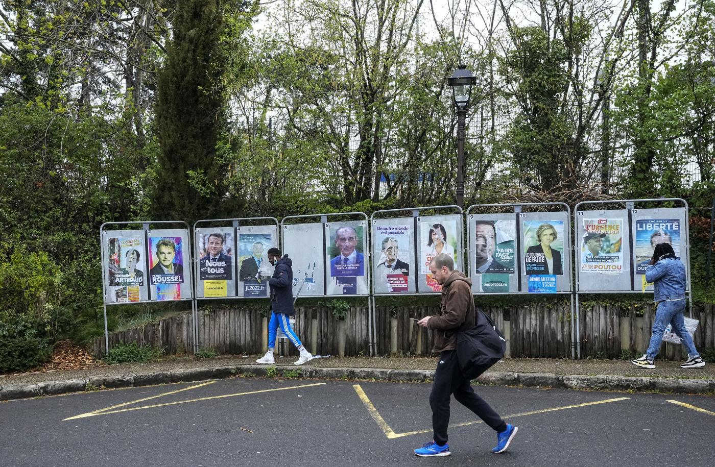 Francia: primo turno delle presidenziali, ecco il programma dei candidati – SCHEDA Francia: primo turno delle presidenziali, ecco il programma dei candidati – SCHEDA