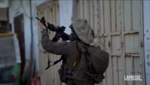 Cisgiordania, raid delle truppe israeliane: arresti