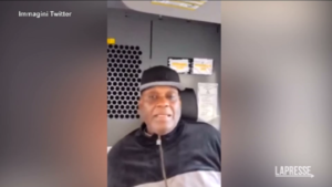 Spari in metro a New York, il sospettato in un video: “Ho brutti pensieri”