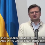 Ucraina, Kuleba: “Abbiamo bisogno di altre armi per rompere l’assedio di Mariupol”