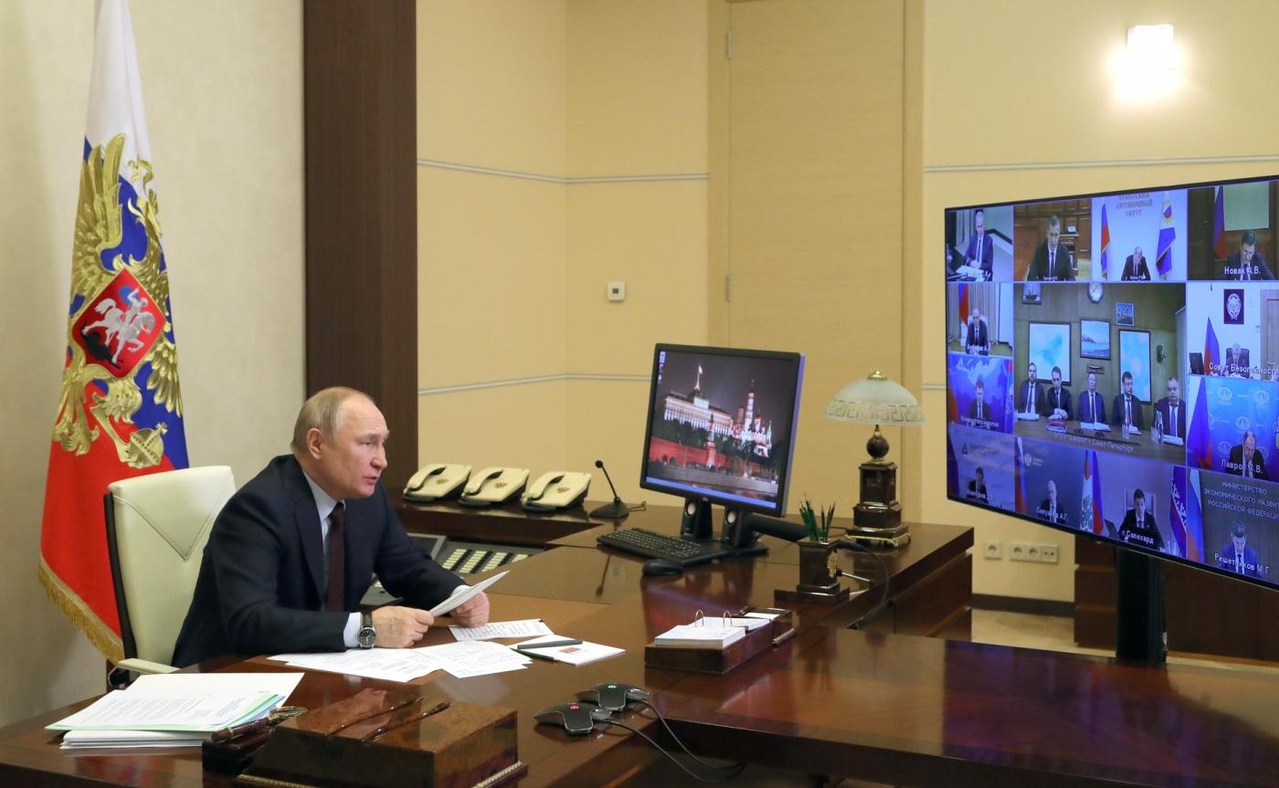 Ucraina: colpita nave ammiraglia russa. Putin: “Impossibile sostituire il nostro gas” Ucraina: colpita nave ammiraglia russa. Putin: “Impossibile sostituire il nostro gas”