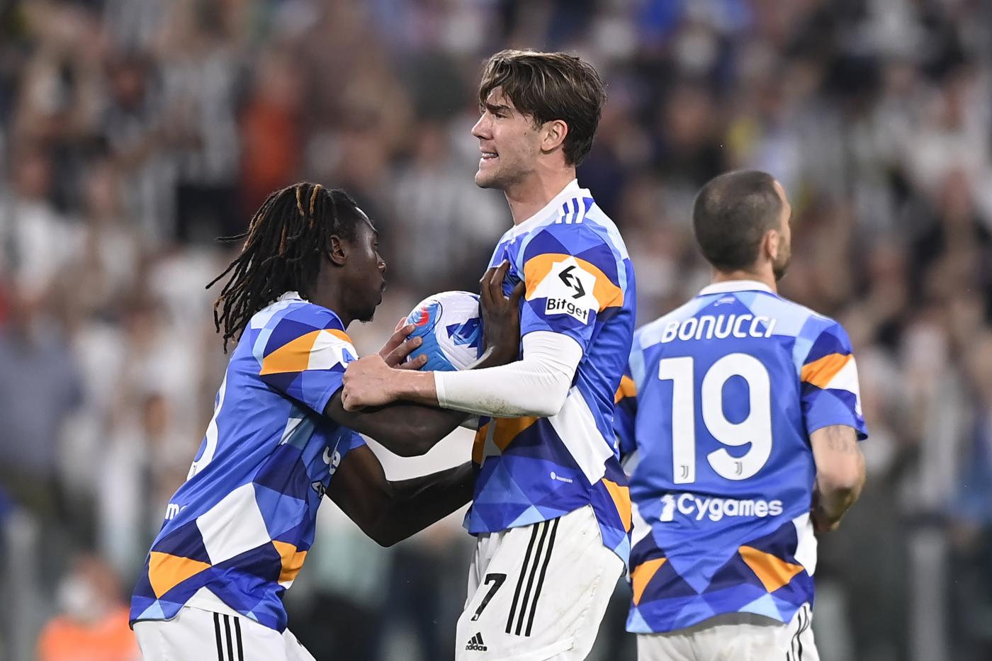 Serie A: Vlahovic salva la Juventus al 95′, Arnautovic illude il Bologna Serie A: Vlahovic salva la Juventus al 95′, Arnautovic illude il Bologna