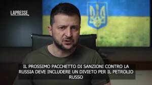Ucraina, Zelensky: “Più armi e sanzioni per avvicinare la pace”