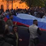Ucraina, in centinaia alla manifestazione pro-Russia a Belgrado