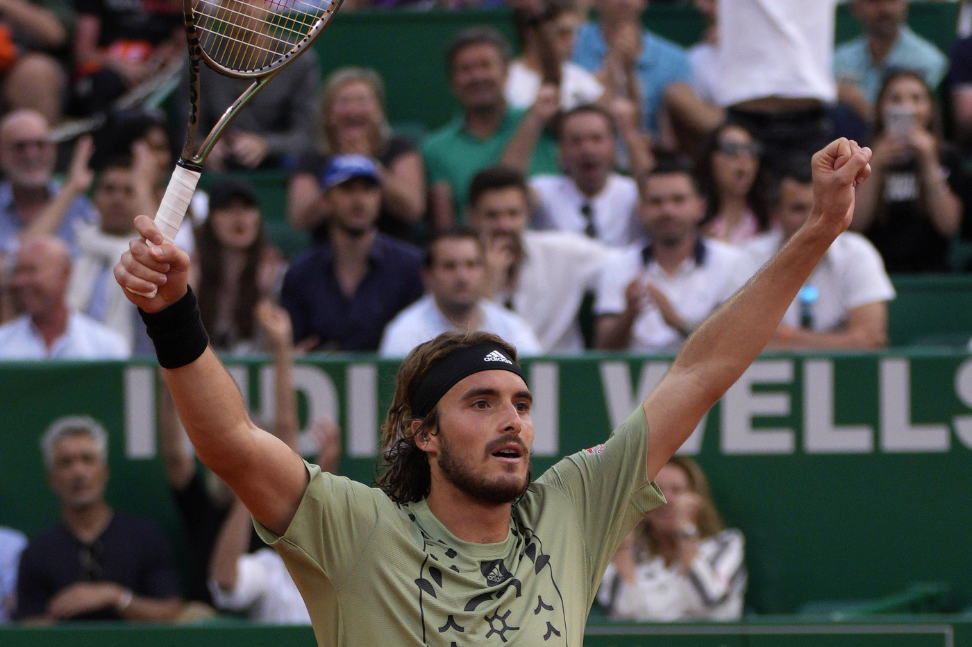 Montecarlo, trionfa Tsitsipas: il greco si conferma re