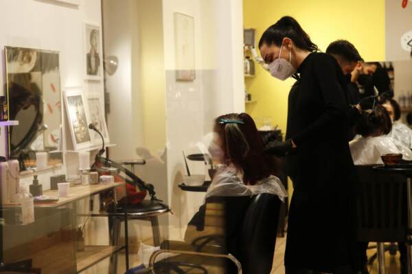 Covid-19, obbligo di Green Pass all’interno di Parrucchieri e Centri Estetici