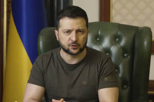 Guerra in Ucraina, nuovo video del presidente Zelensky da Kiev