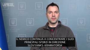 Ucraina, portavoce Zelensky: “I russi hanno ricominciato ad attaccare l’acciaieria Azovstal”
