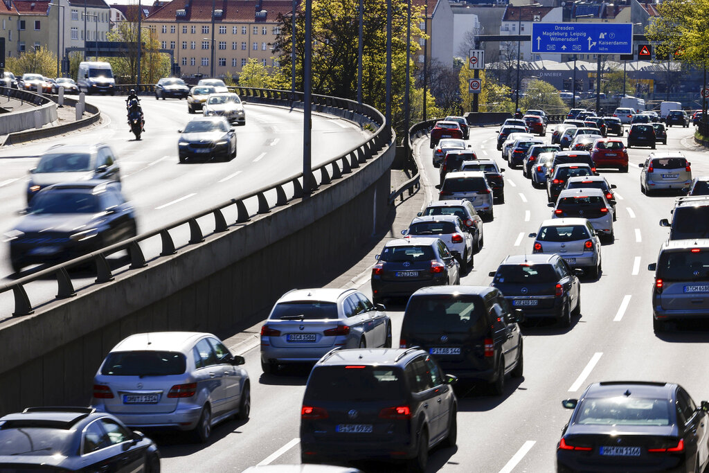 Furti auto: piena emergenza al centro-Sud, nell’ultimo anno incremento dello 0,63% Furti auto: piena emergenza al centro-Sud, nell’ultimo anno incremento dello 0,63%