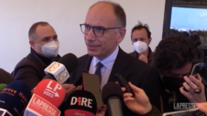 Ucraina, Letta: “Ue sia unita su sanzioni e sostenga missione Onu”