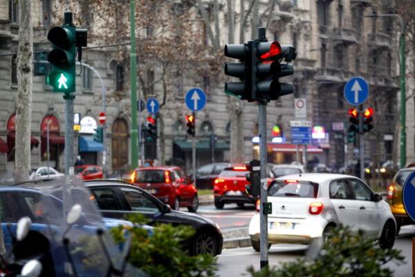 Semafori con countdown: il governo pronto a varare il decreto
