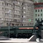 Russia: le prove della parata, armi pesanti per le strade di Mosca